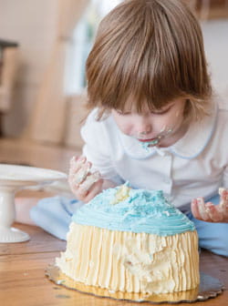 Boy eyes cake.