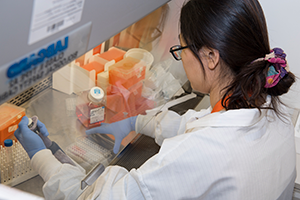 A researcher in infectious diseases.